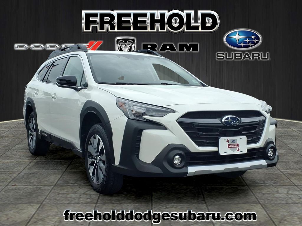 2023 Subaru Outback Limited's photo
