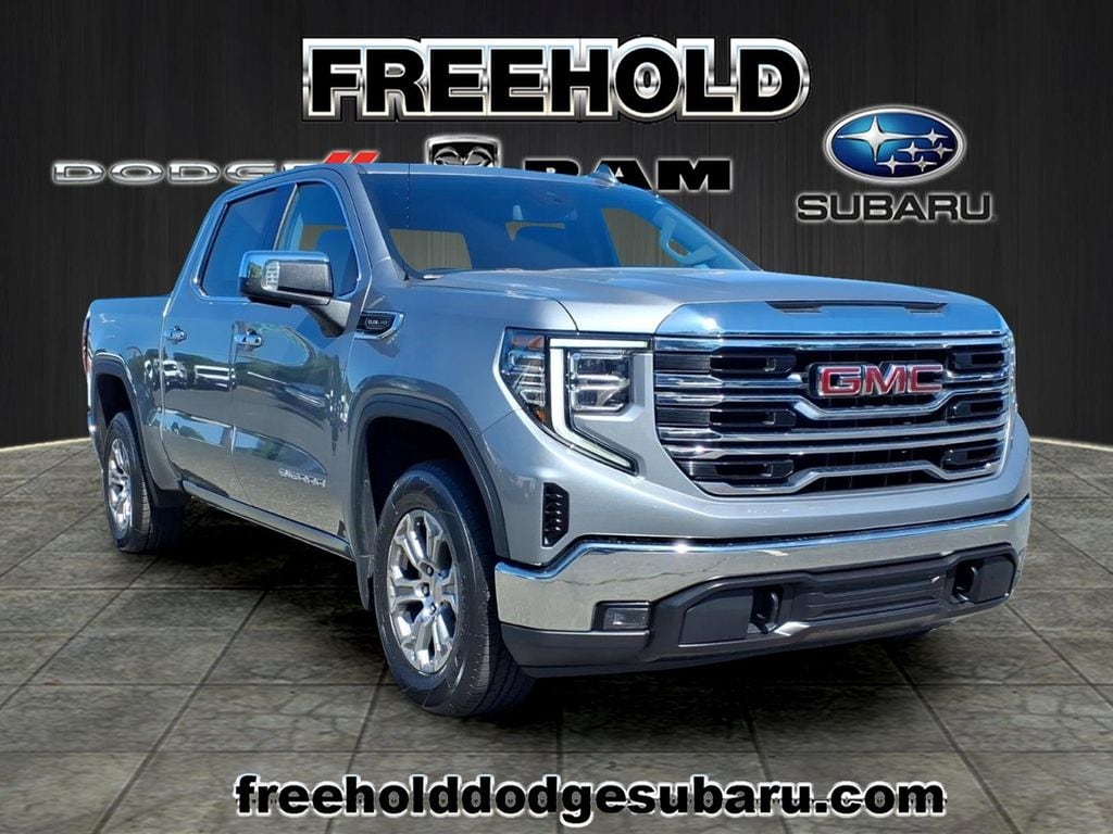 2024 GMC Sierra 2WD Crew Cab Short Box SLT's photo