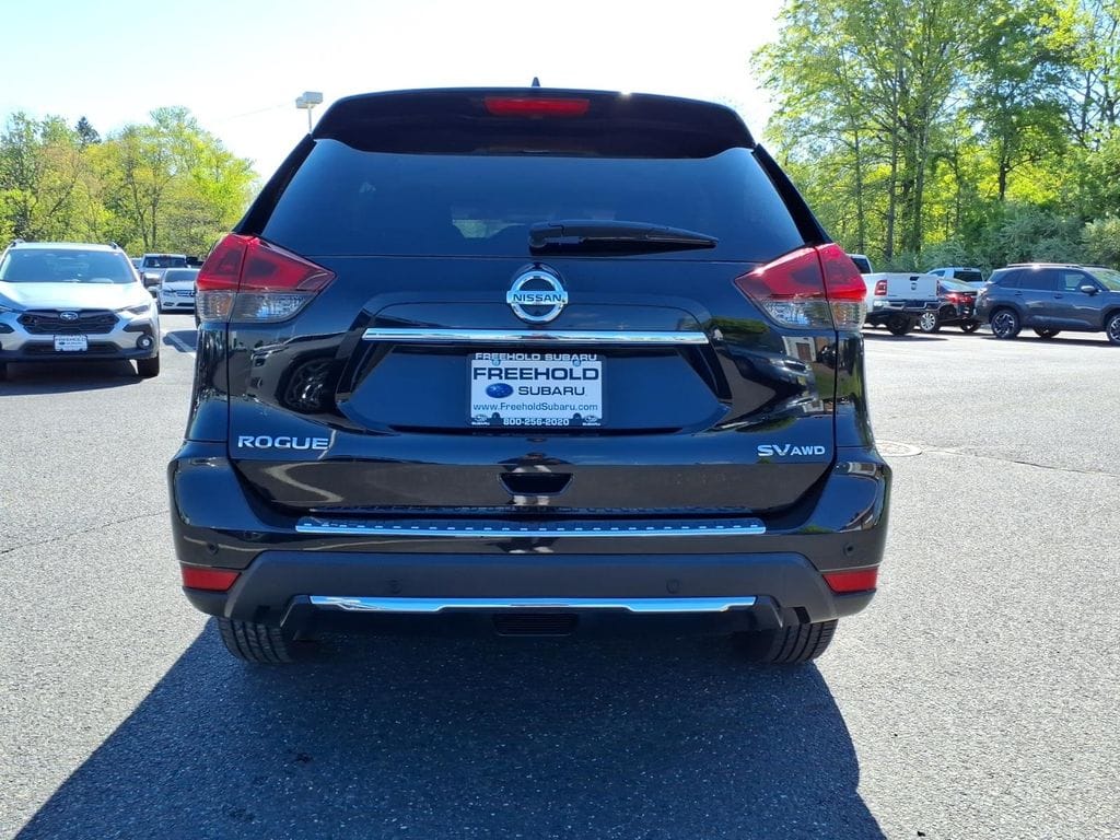 used 2020 Nissan Rogue car, priced at $13,599