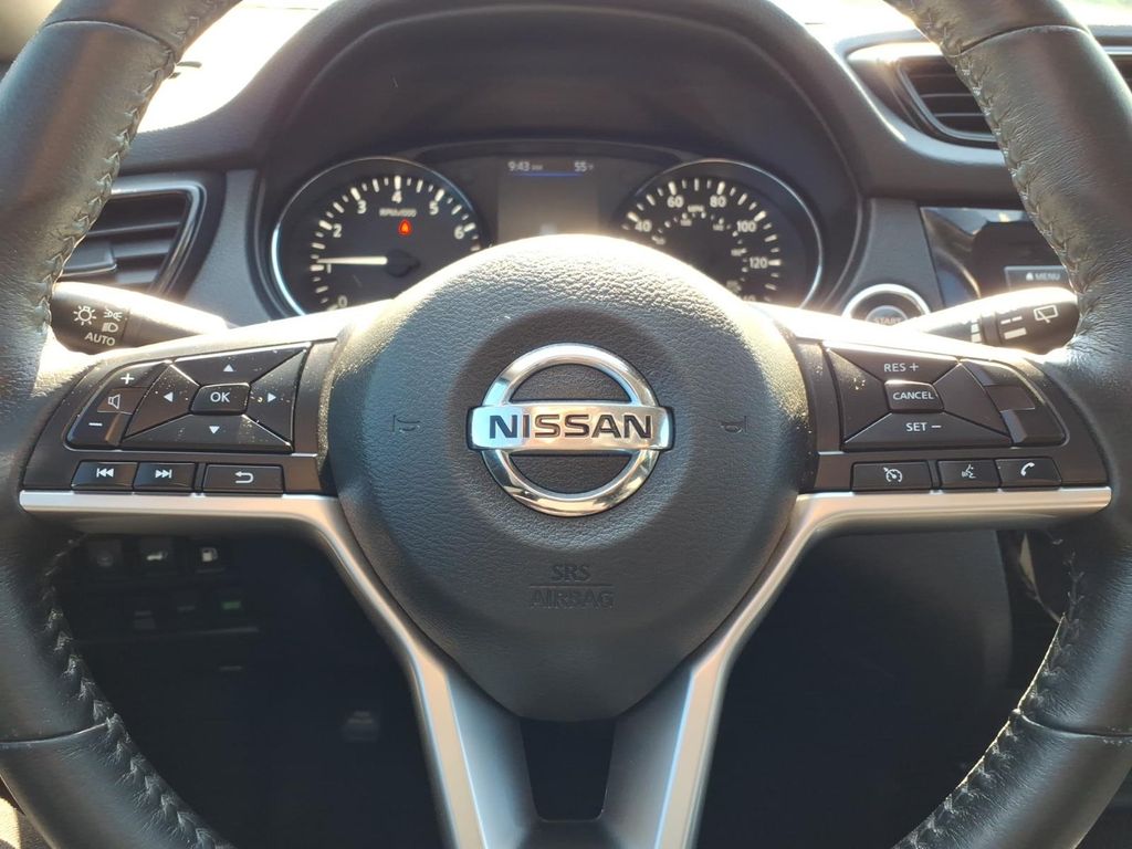 used 2020 Nissan Rogue car, priced at $13,599