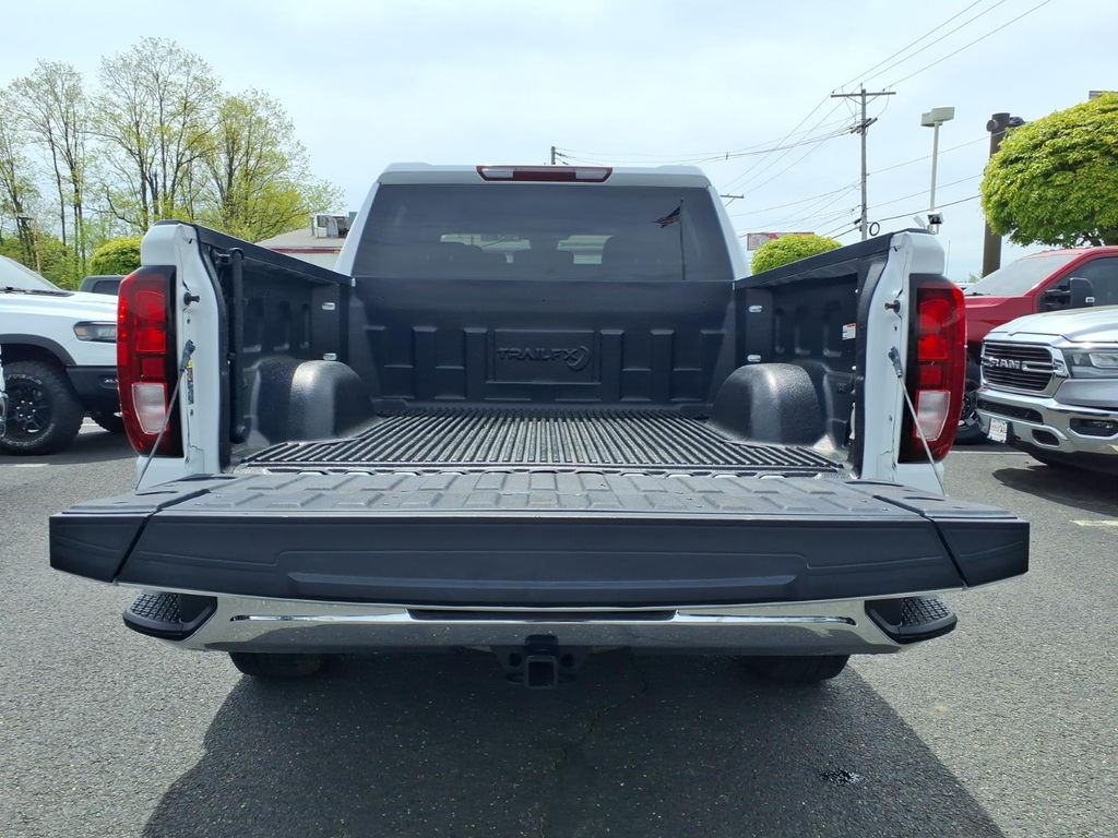 used 2023 GMC Sierra 1500 car, priced at $42,599