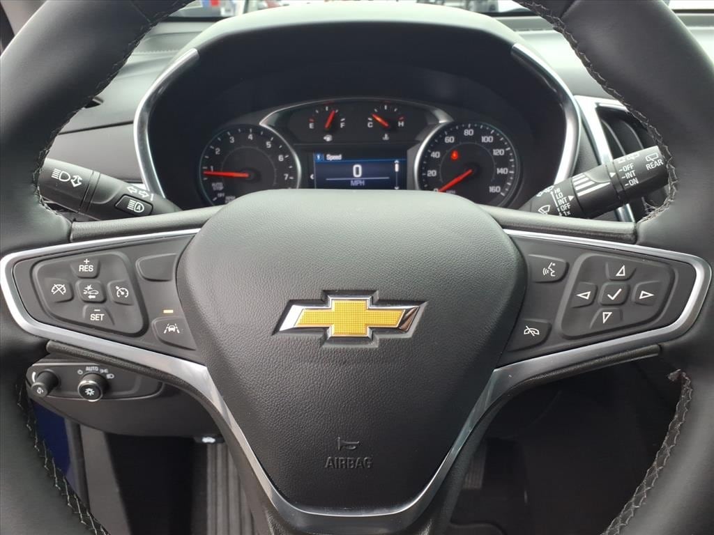 used 2023 Chevrolet Equinox car, priced at $19,900