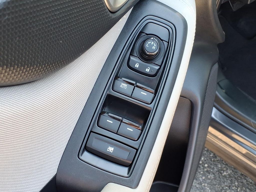 2022 Subaru Forester Base - Photo 13