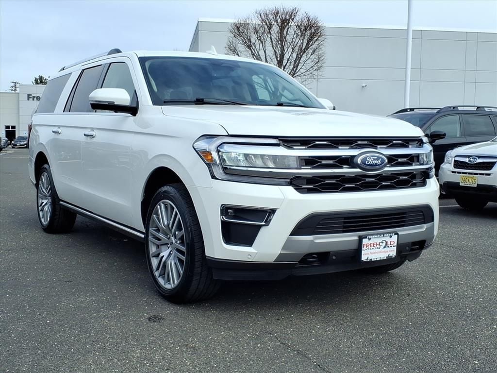 2022 Ford Expedition Limited MAX 4x4's photo