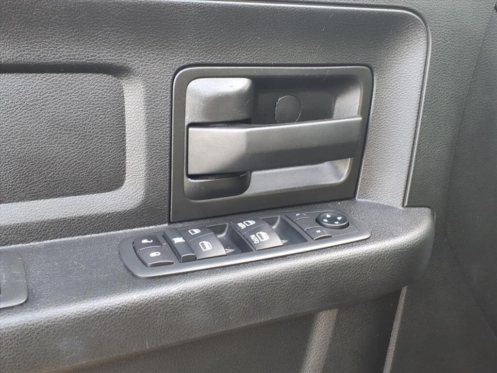 2020 Ram 2500 Tradesman photo 3