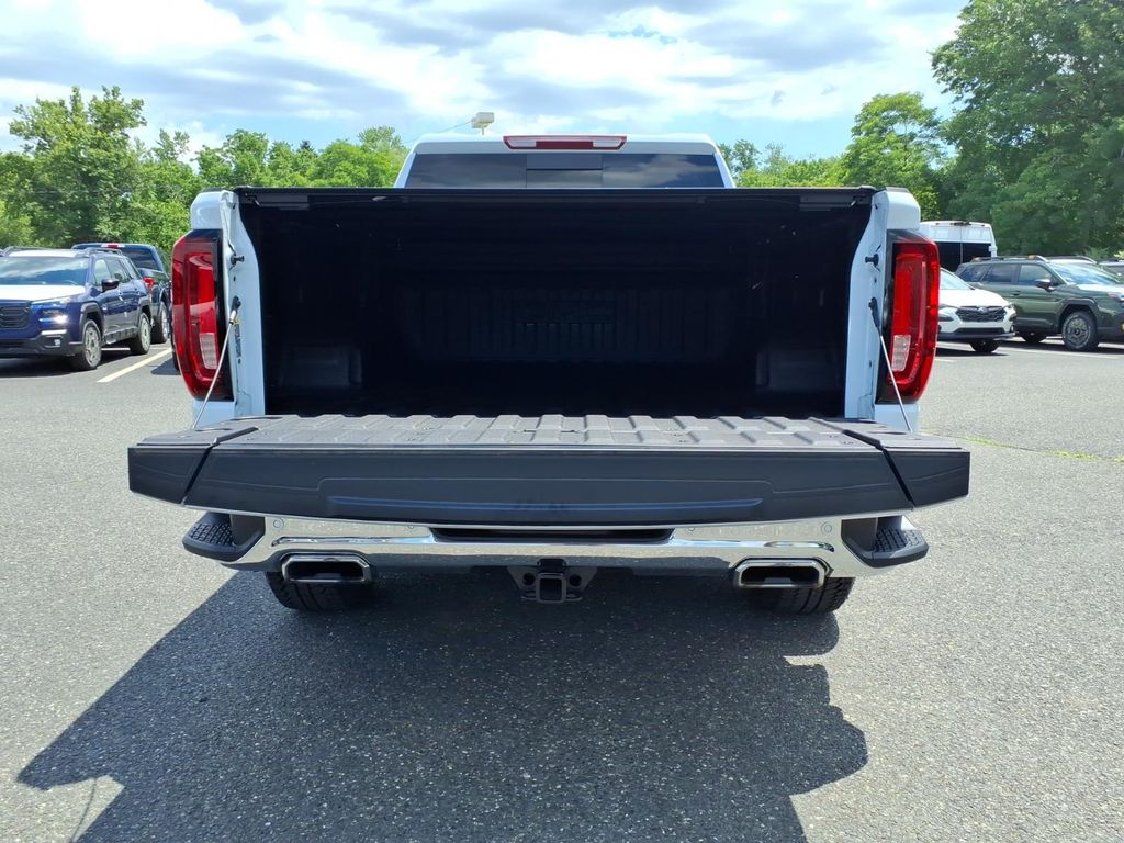 2026 GMC Sierra 1500 SLT - Photo 18