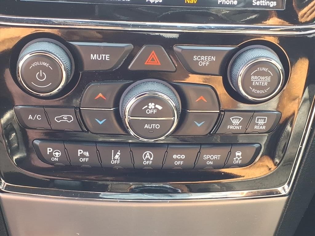 used 2021 Jeep Grand Cherokee car, priced at $20,599