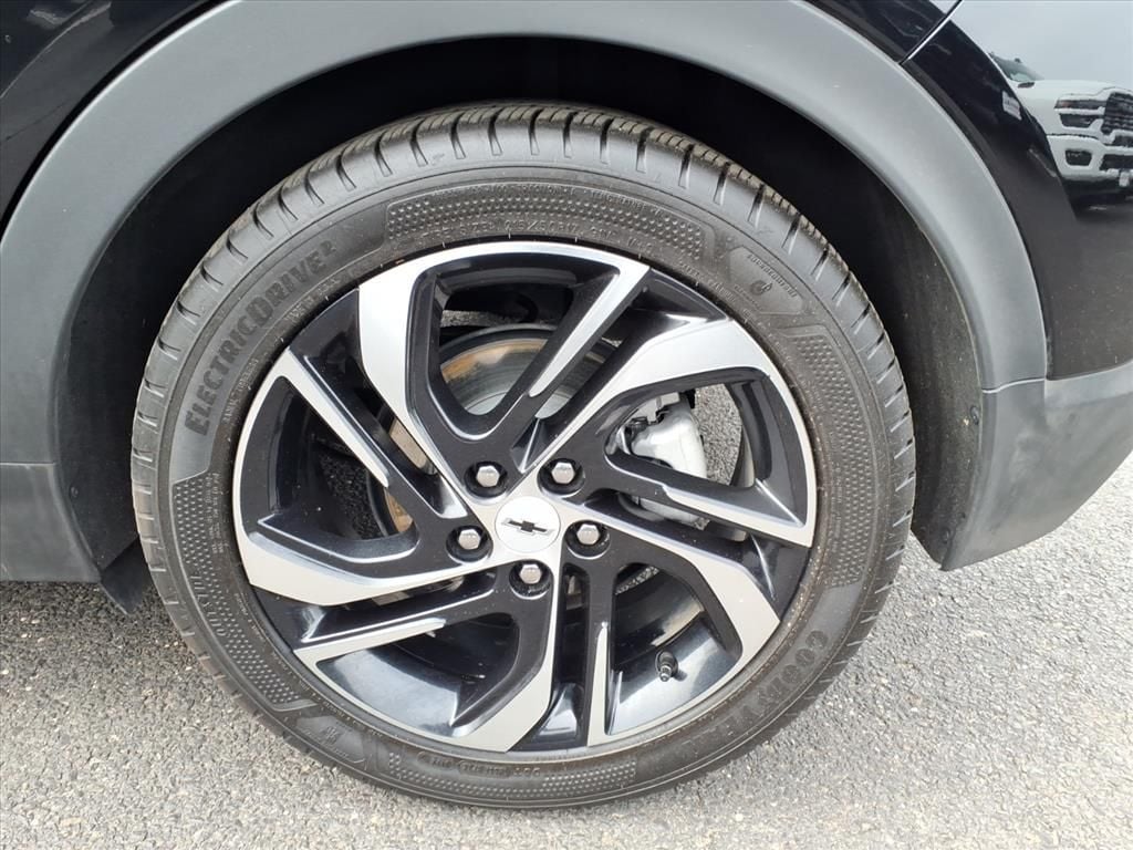 used 2023 Chevrolet Bolt EV car, priced at $16,599