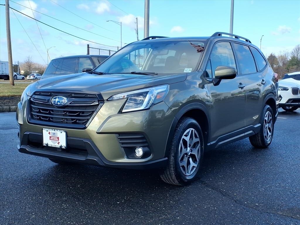 Used 2024 Subaru Forester PREMIUM SUV