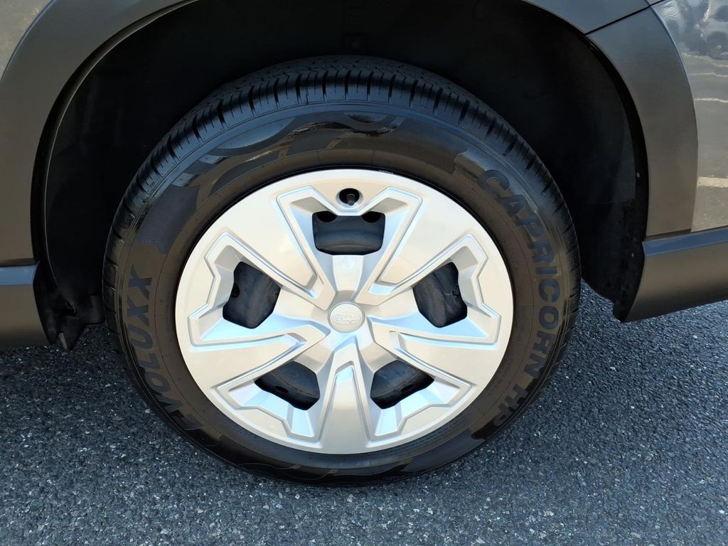 2022 Subaru Forester Base - Photo 17