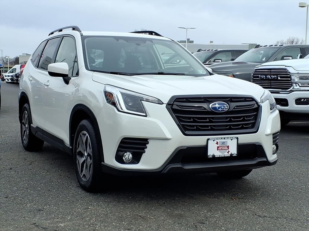 2023 Subaru Forester Premium