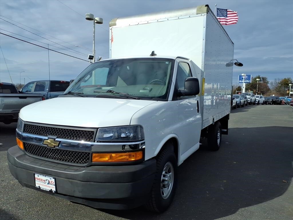 Used 2021 Chevrolet Express 3500 Work Van BOX TRUCK 12'
