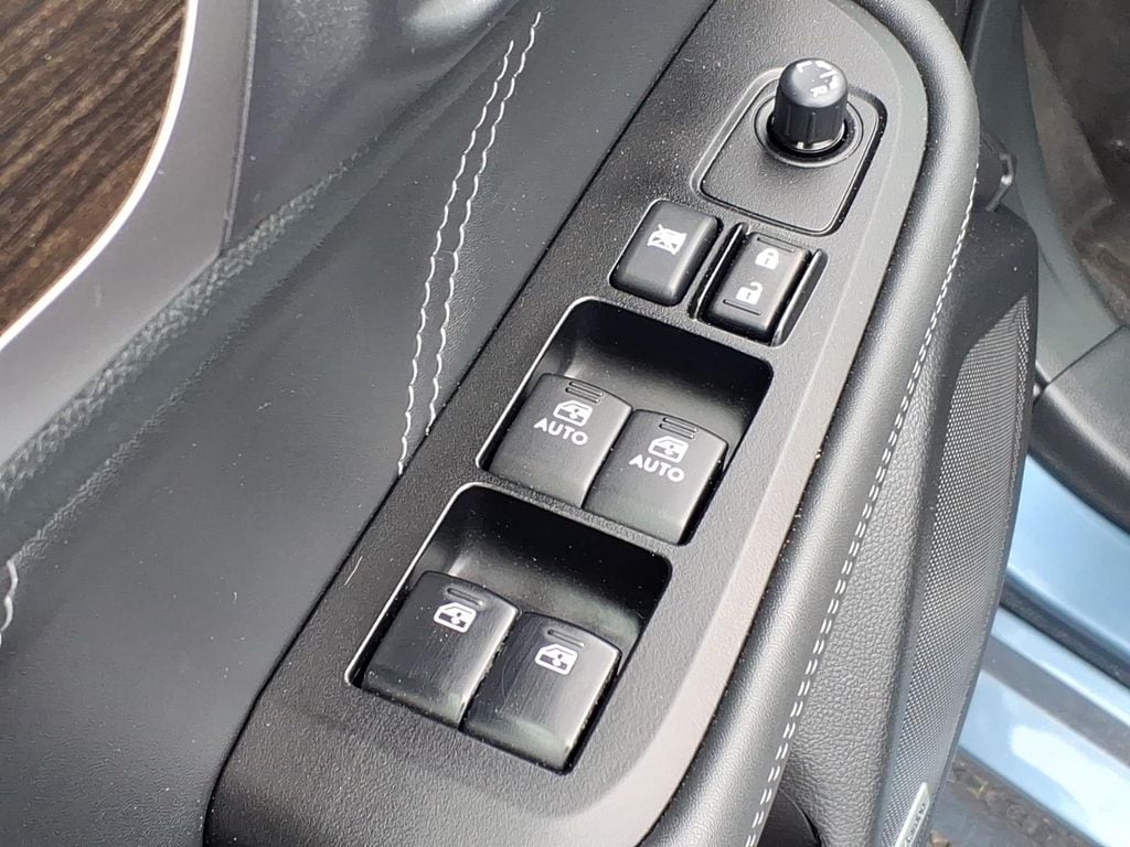 2018 Subaru Legacy Limited - Photo 12