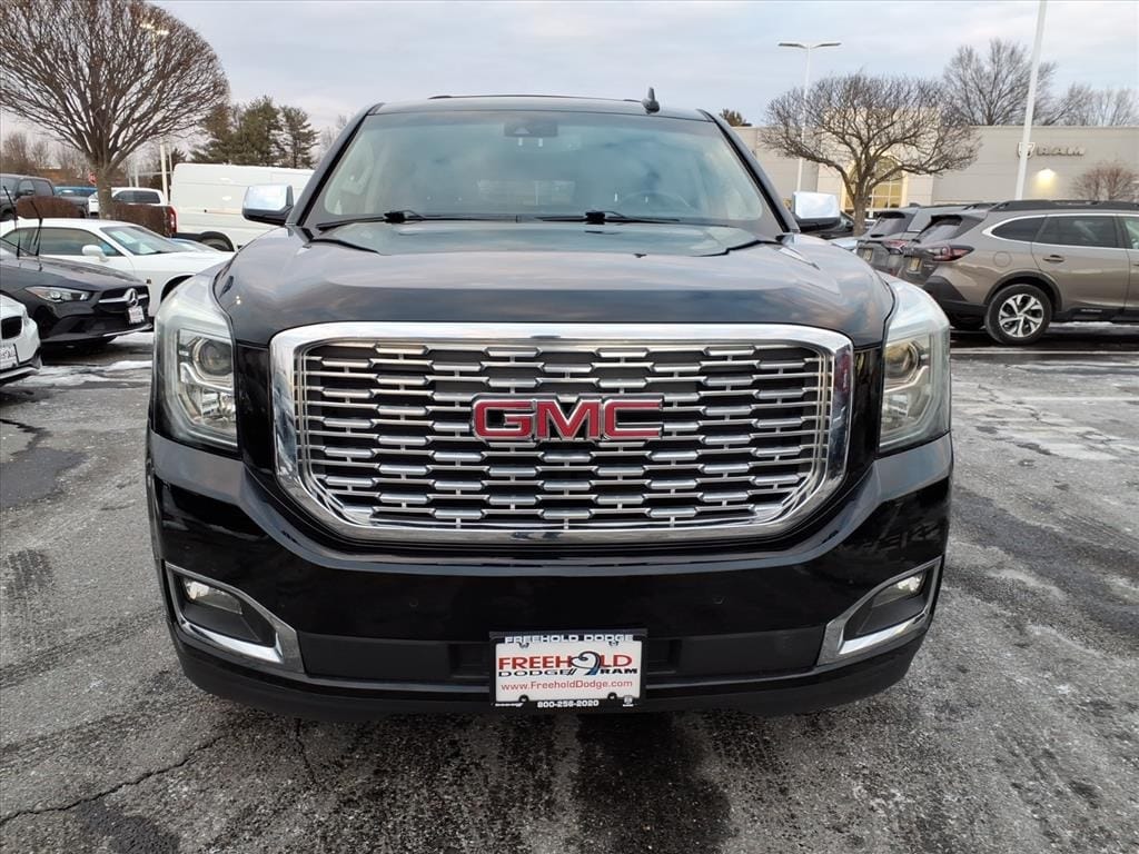 used 2020 GMC Yukon XL car, priced at $31,900