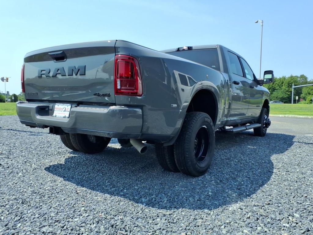 2026 RAM 3500 Big Horn - Photo 13