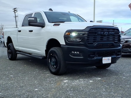 2025 Ram 2500 LEVEL 1 TRADESMAN CREW CAB 4X4 6'4 BED