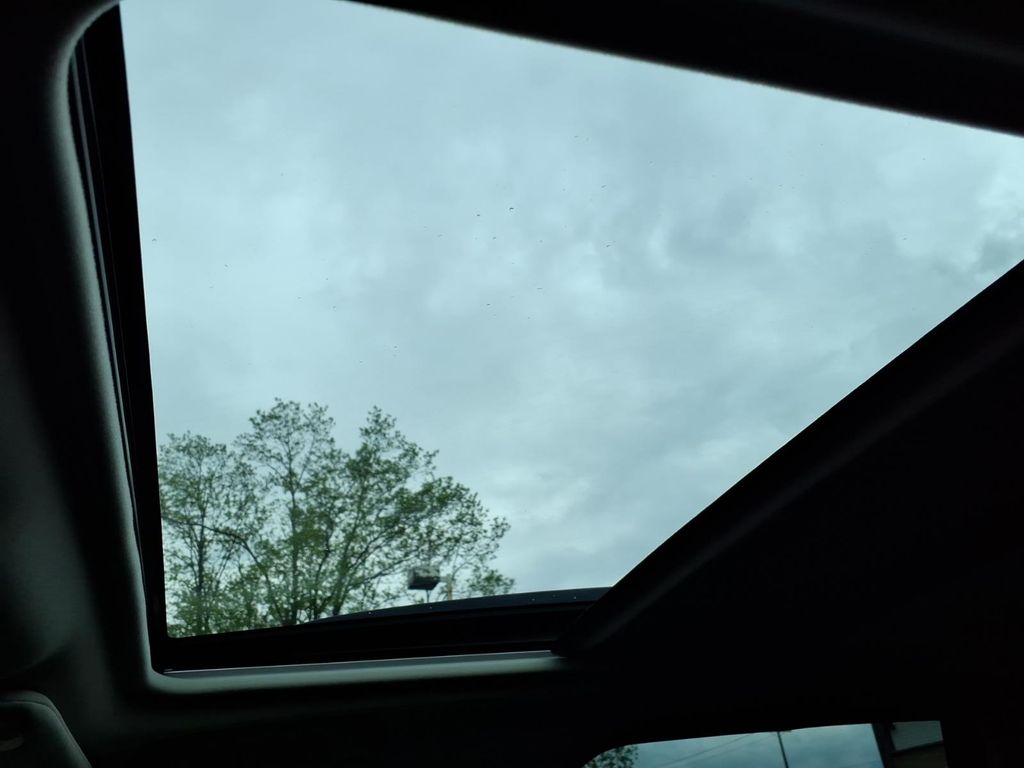 2023 Subaru Forester Premium - Photo 17