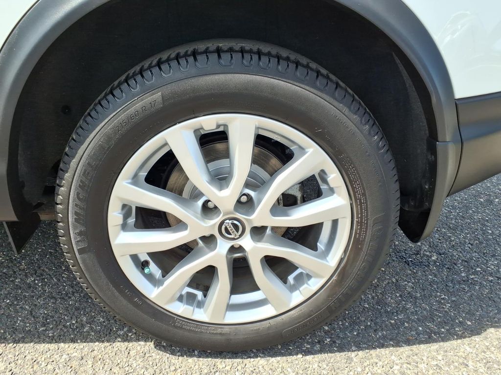 used 2021 Nissan Rogue Sport car, priced at $17,599