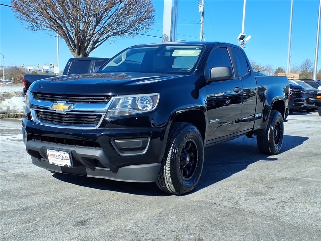 Used 2018 Chevrolet Colorado | WT EXTENDED CAB 4X2 6'2 BED