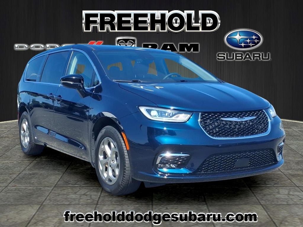 2024 Chrysler Pacifica