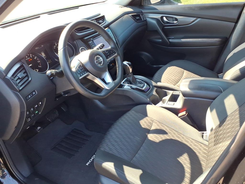 used 2020 Nissan Rogue car, priced at $13,599