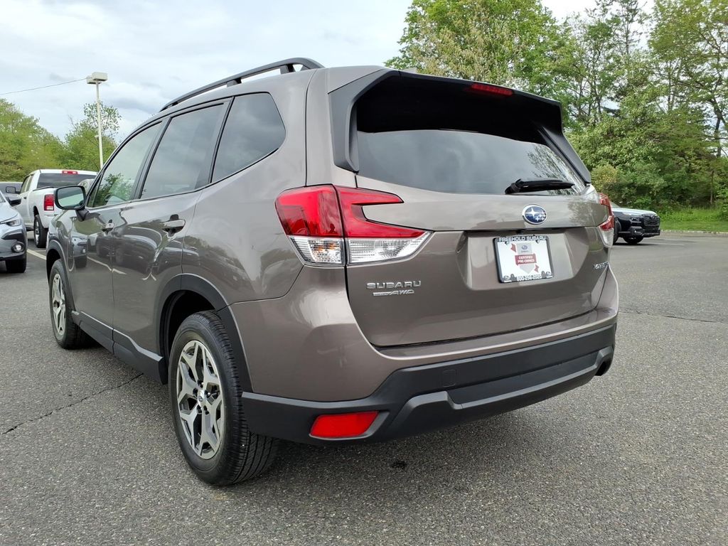 2023 Subaru Forester Premium - Photo 23