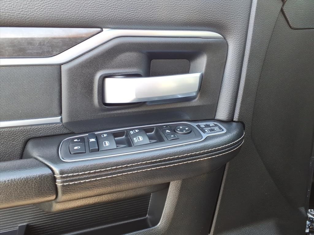 Certified 2024 Ram 2500 | BIG HORN CREW CAB 4X4 6'4 BED