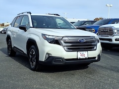 Used 2025 Subaru Forester PREMIUM POWER LIFTGATE BLIND SPOT REAR TRAFFIC ALERT SUV for Sale in Freehold, NJ, at Freehold Dodge