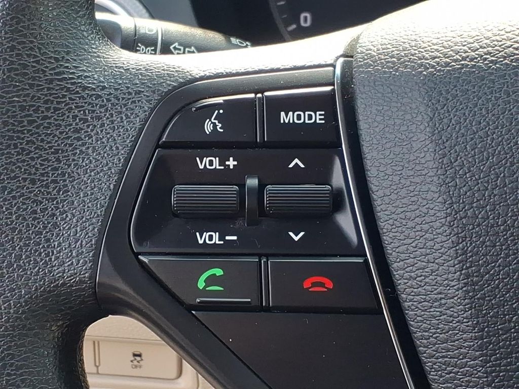 2015 Hyundai Sonata SE - Photo 12