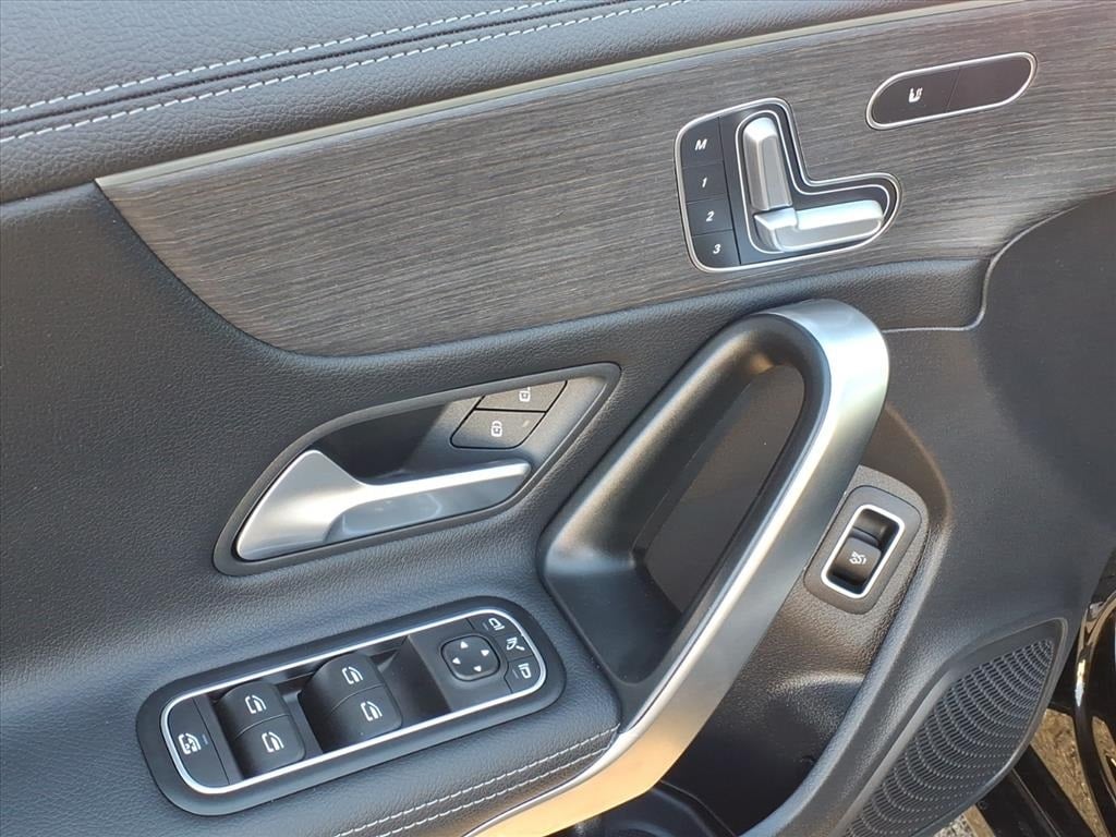 used 2023 Mercedes-Benz CLA car, priced at $28,900