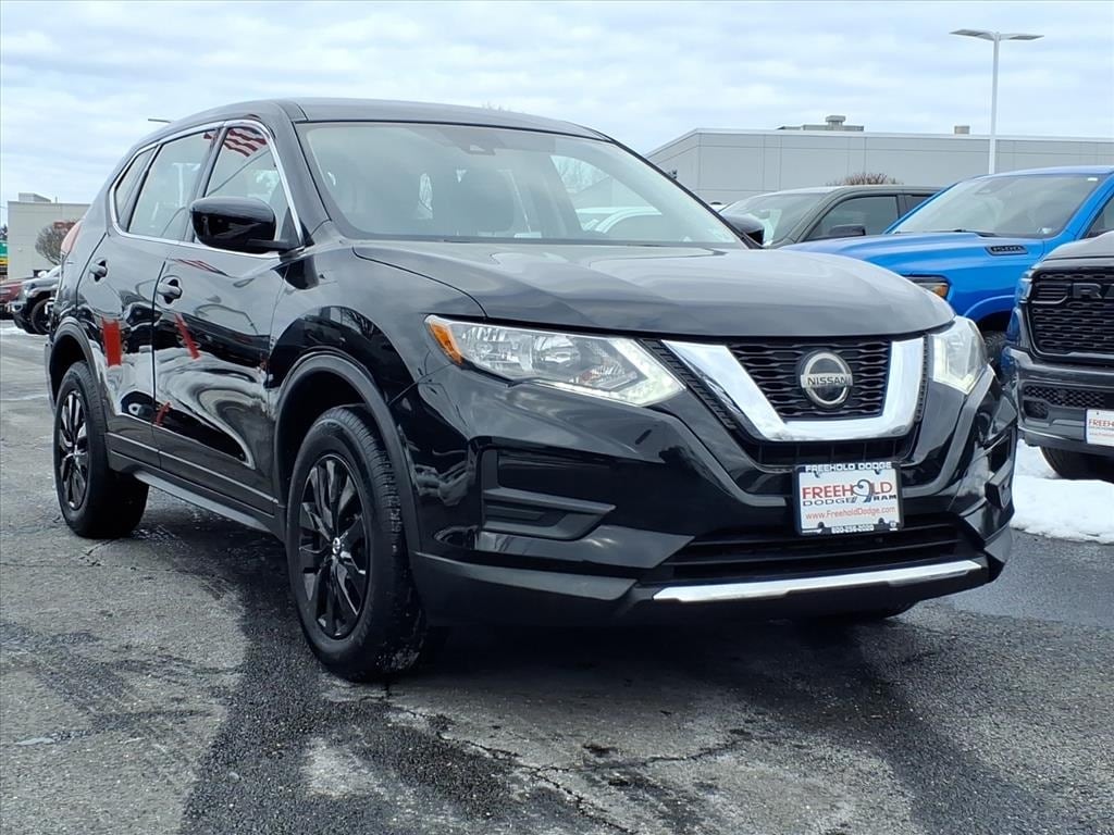 2020 Nissan Rogue S