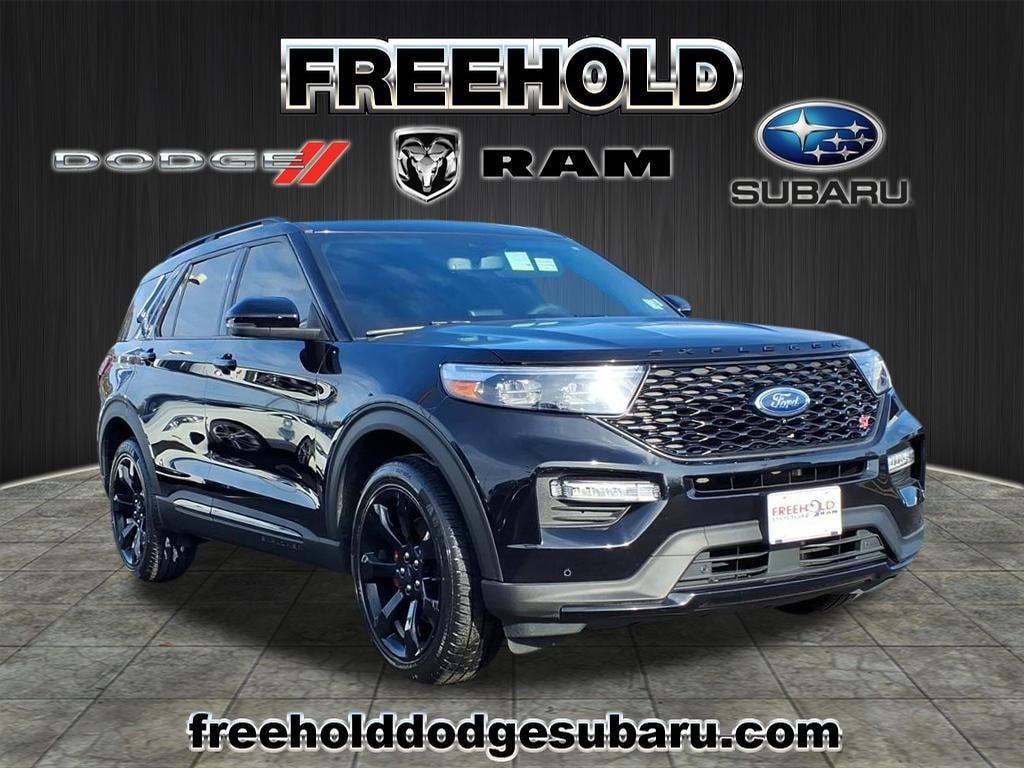 used 2023 Ford Explorer car, priced at $38,900