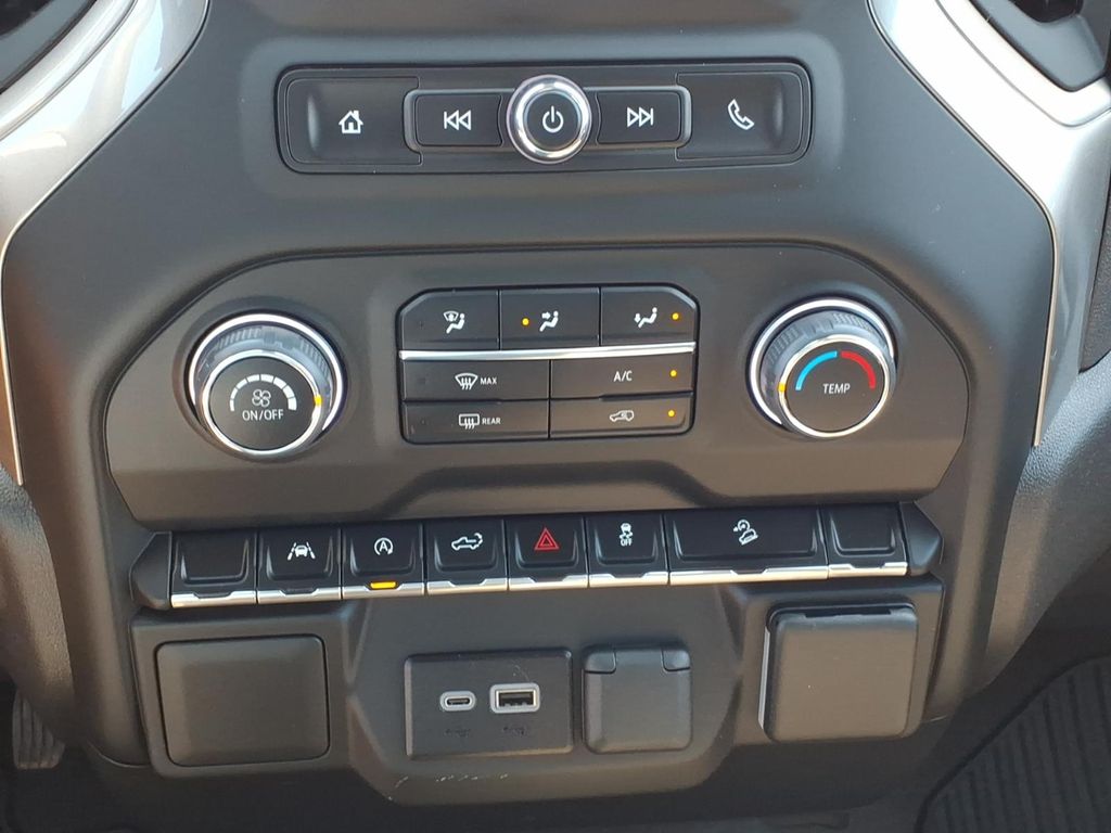 used 2024 Chevrolet Silverado 1500 car, priced at $43,599