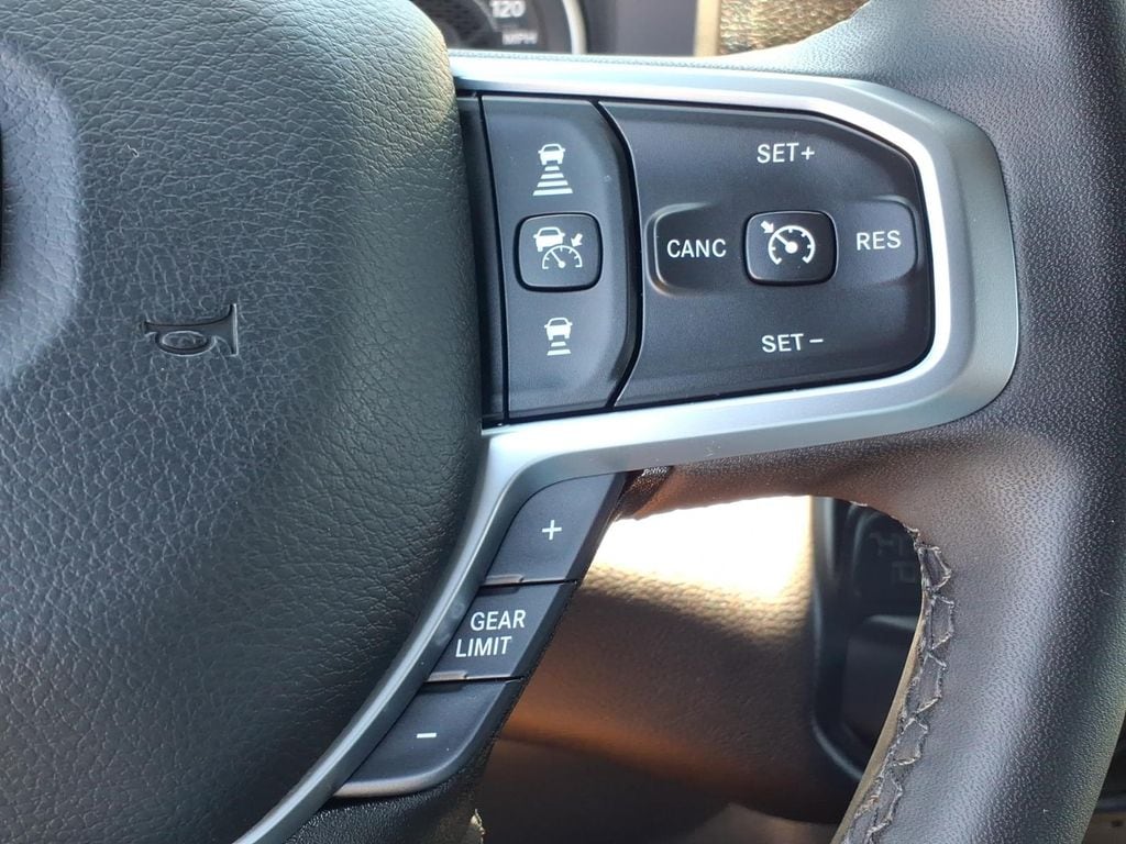 2025 RAM Ram 2500 Pickup Big Horn - Photo 9