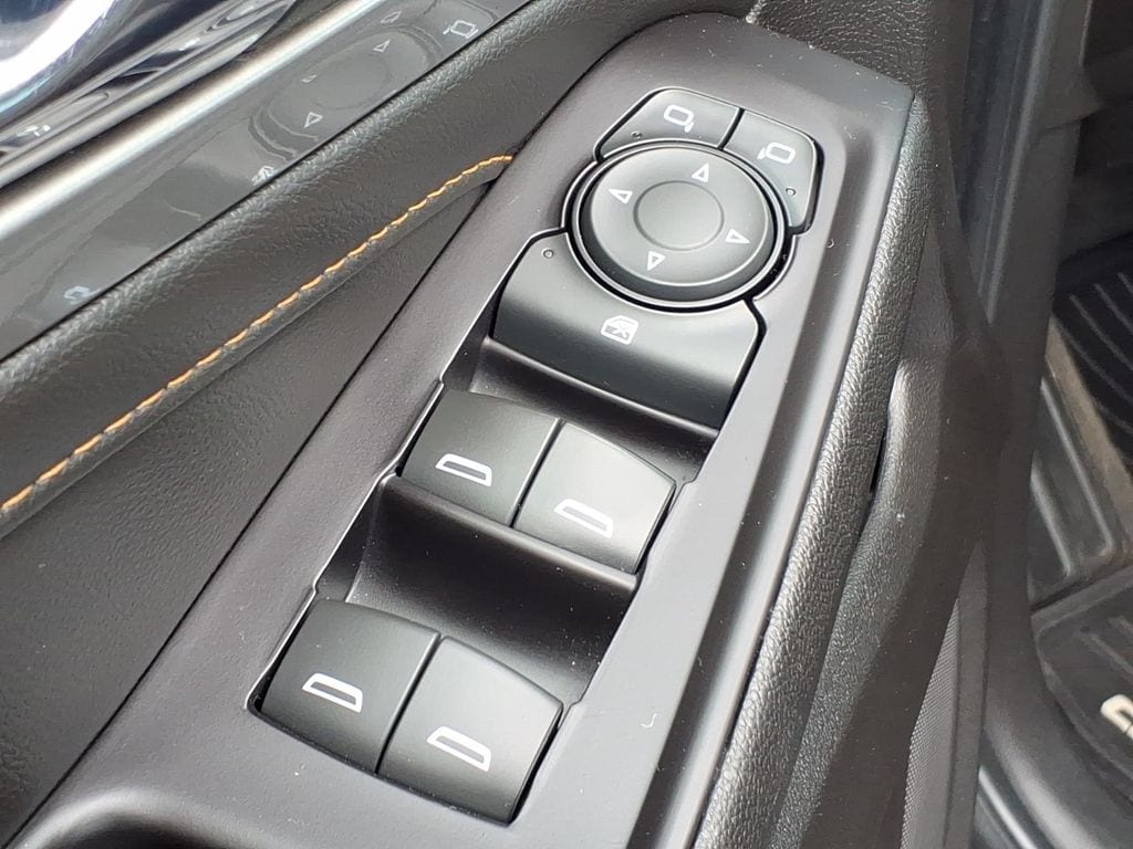 used 2020 Chevrolet Traverse car, priced at $17,599