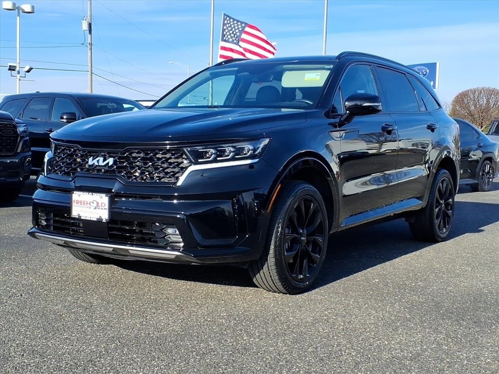 used 2023 Kia Sorento car, priced at $26,900