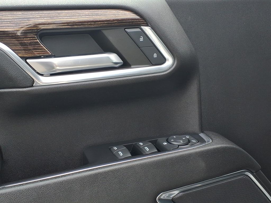 used 2023 GMC Sierra 1500 car, priced at $42,599