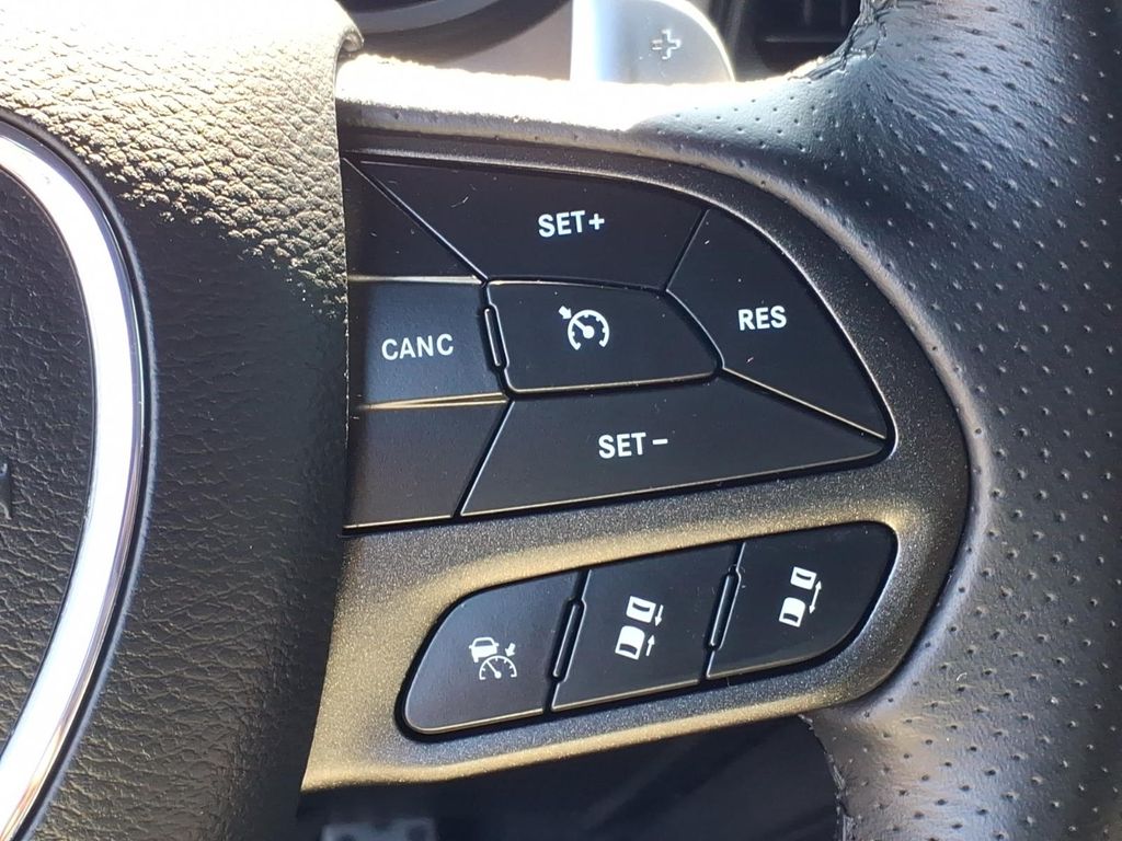 2021 Dodge Challenger R/T - Photo 11
