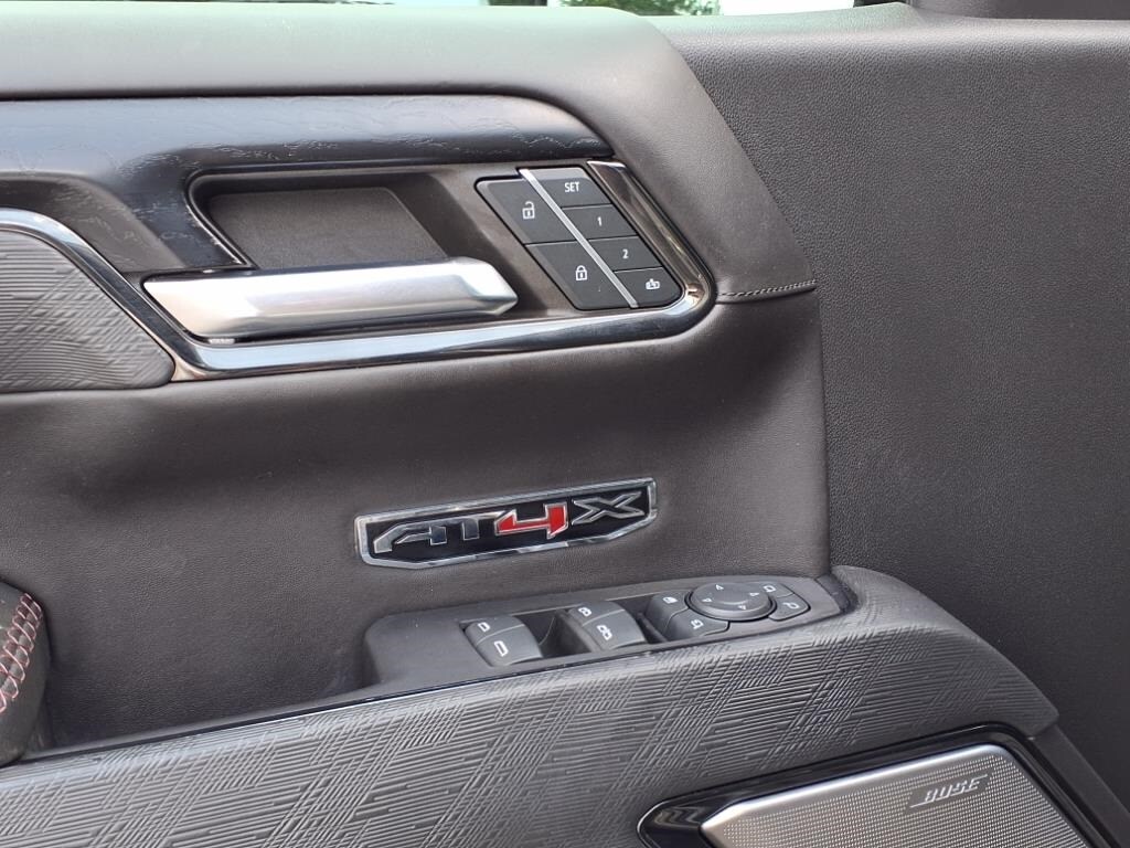 2024 Gmc Sierra 1500 AT4X photo 4