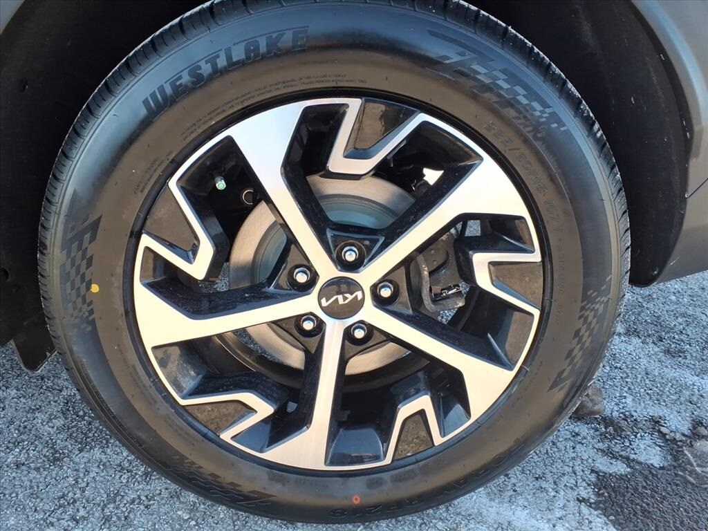 used 2024 Kia Sportage car, priced at $22,900