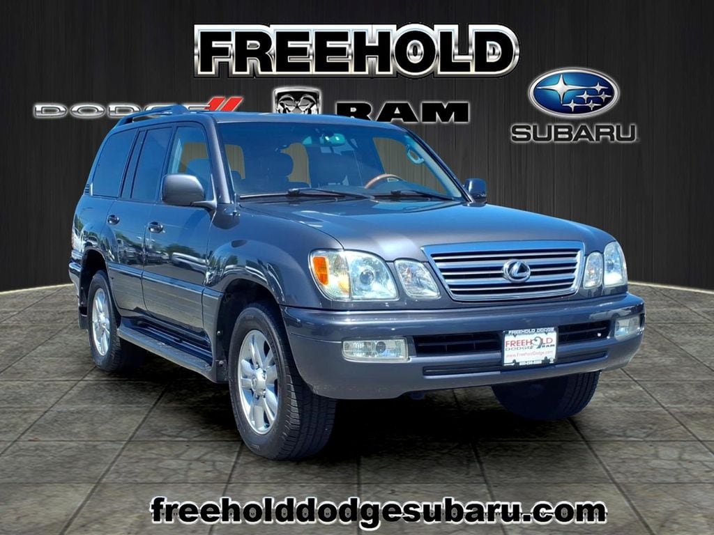 2004 Lexus LX 600 470's photo