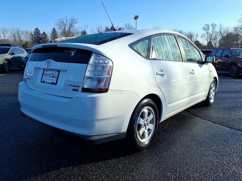 used 2008 Toyota Prius car, priced at $10,900