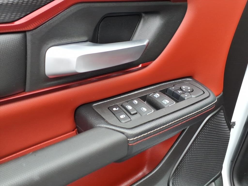 2025 Ram 1500 Rebel photo 4