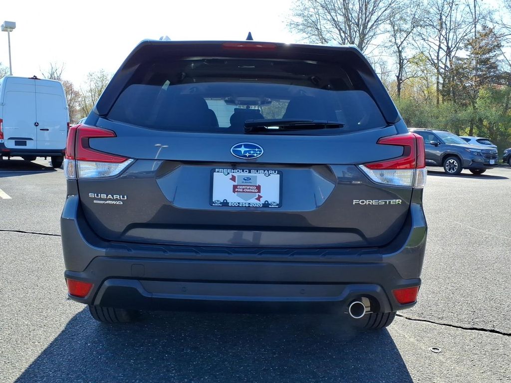 2024 Subaru Forester Limited - Photo 24