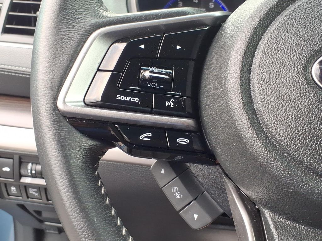 2018 Subaru Legacy Limited - Photo 11