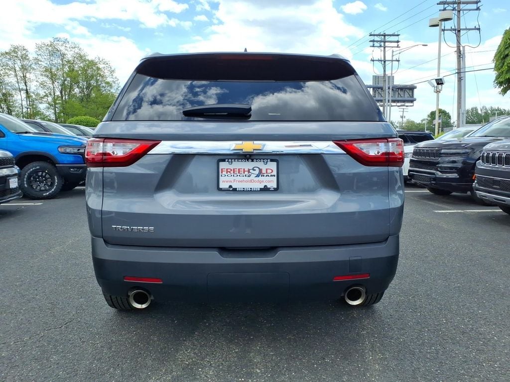 used 2020 Chevrolet Traverse car, priced at $17,599