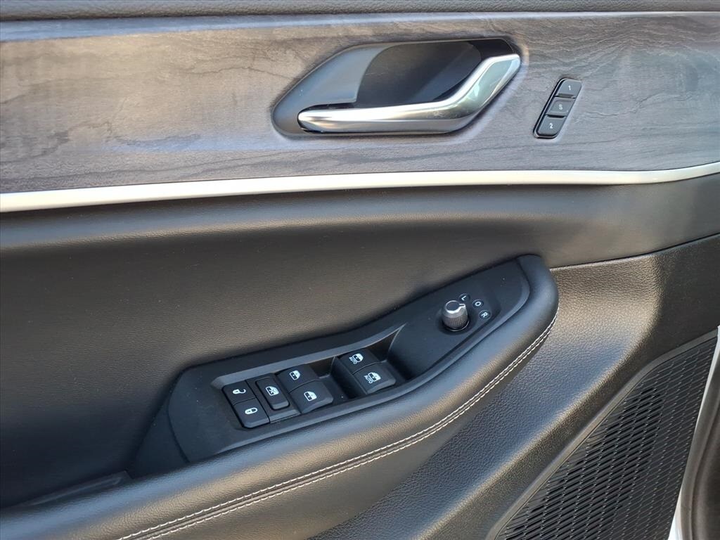 Certified 2024 Jeep Grand Cherokee LIMITED BLACK PANO ROOF SUV