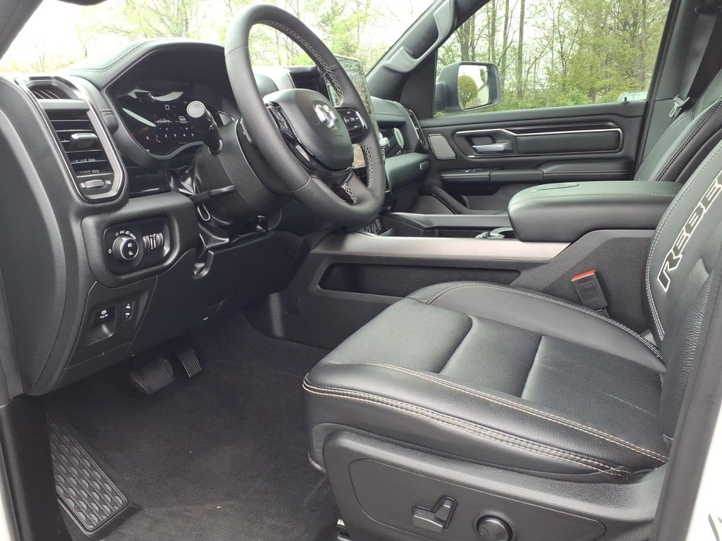2025 RAM Ram 1500 Pickup Rebel - Photo 13