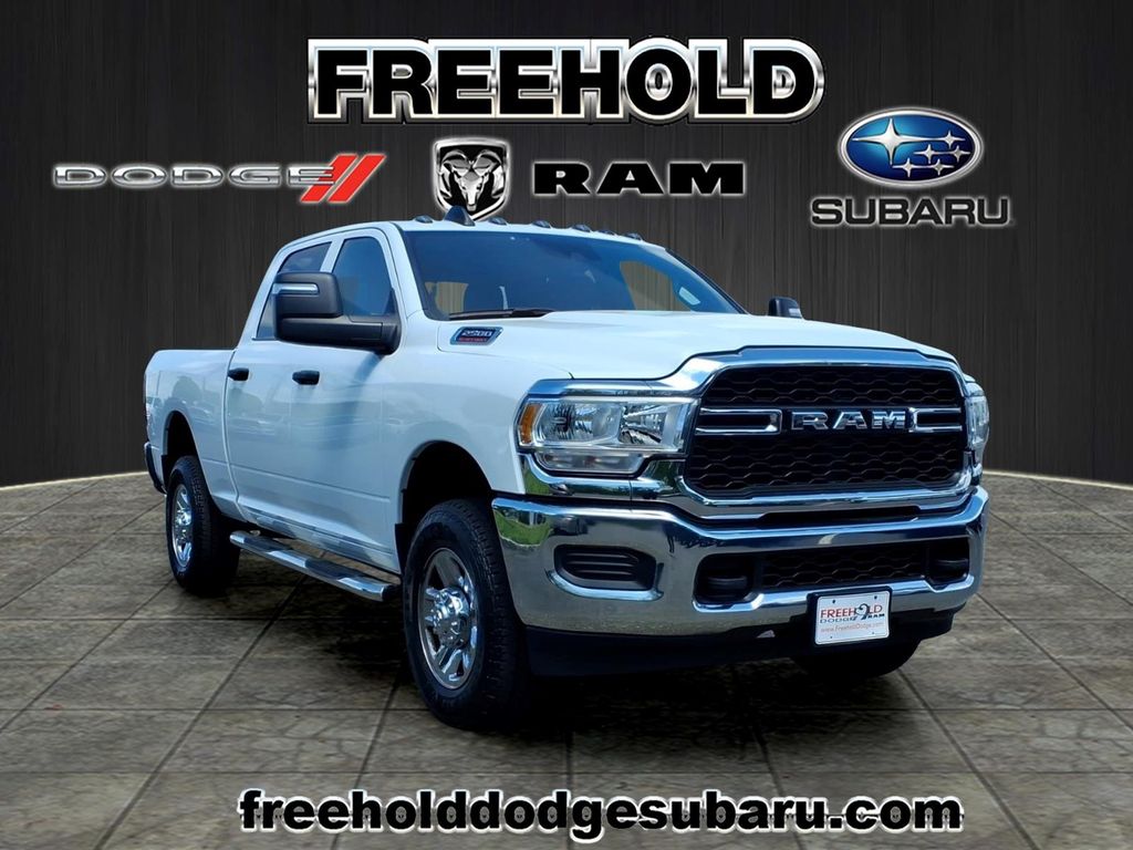 2023 RAM 2500 Tradesman 4X4 Crew Cab SWB's photo