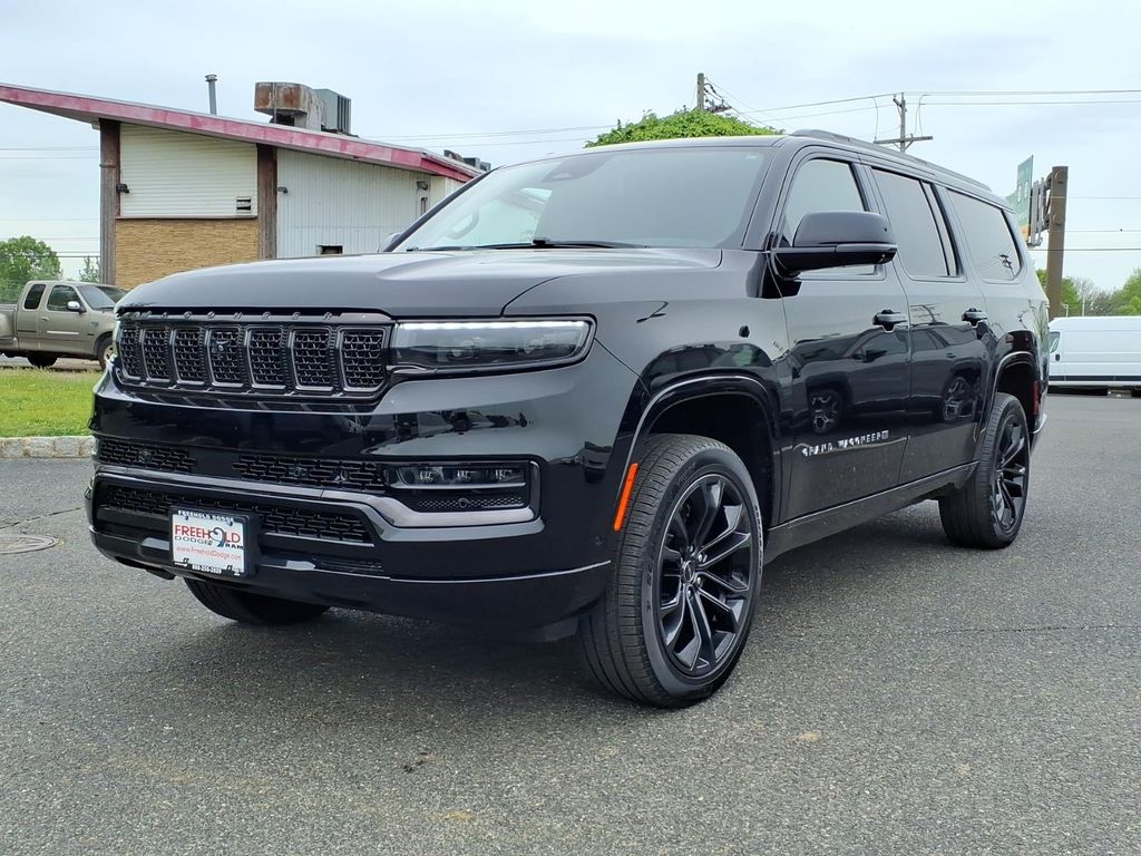 2024 Jeep Grand Wagoneer L Series II - Photo 3